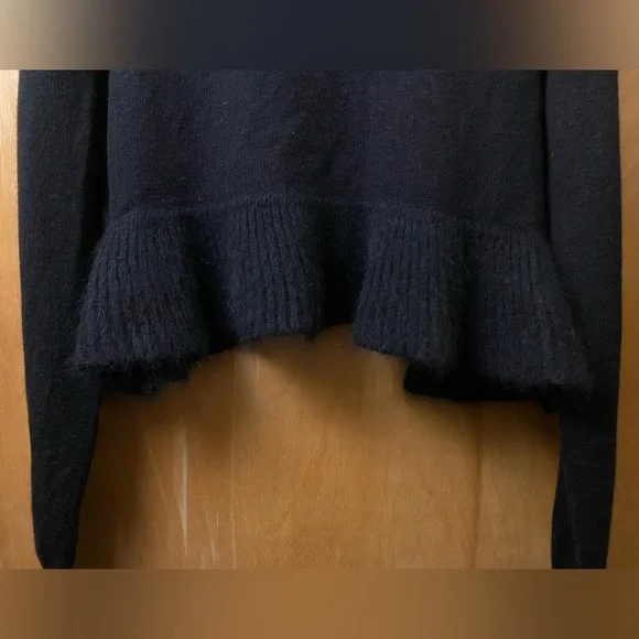 WHBM NWT Wool Rabbit Blend Ruffle Shrug Sweater Cardigan Bolero - Sz M - Picture 11 of 14